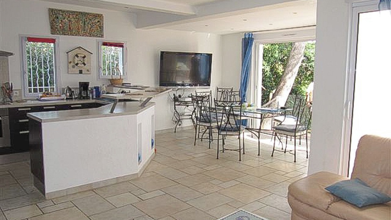 Photo of Kitchen in Saint-Aygulf