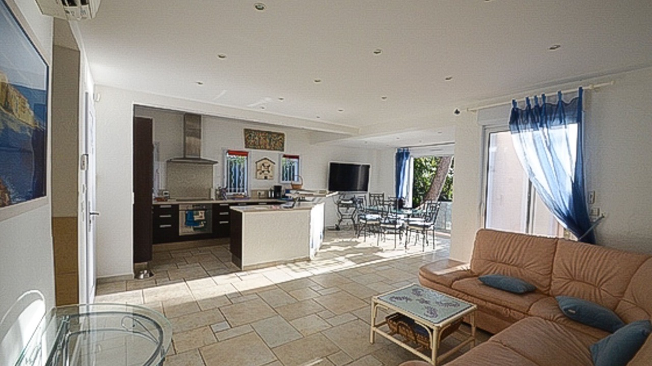 Photo of Livingroom in Saint-Aygulf