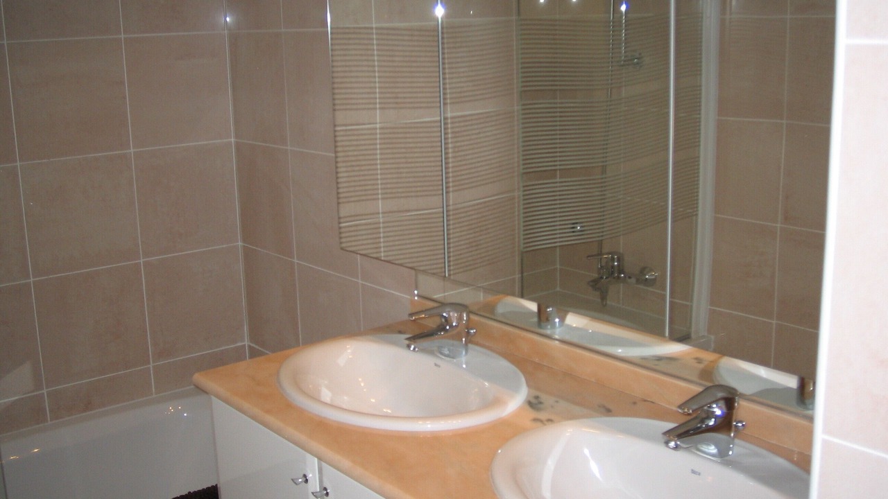 Photo of Bathroom in Prado - Republique