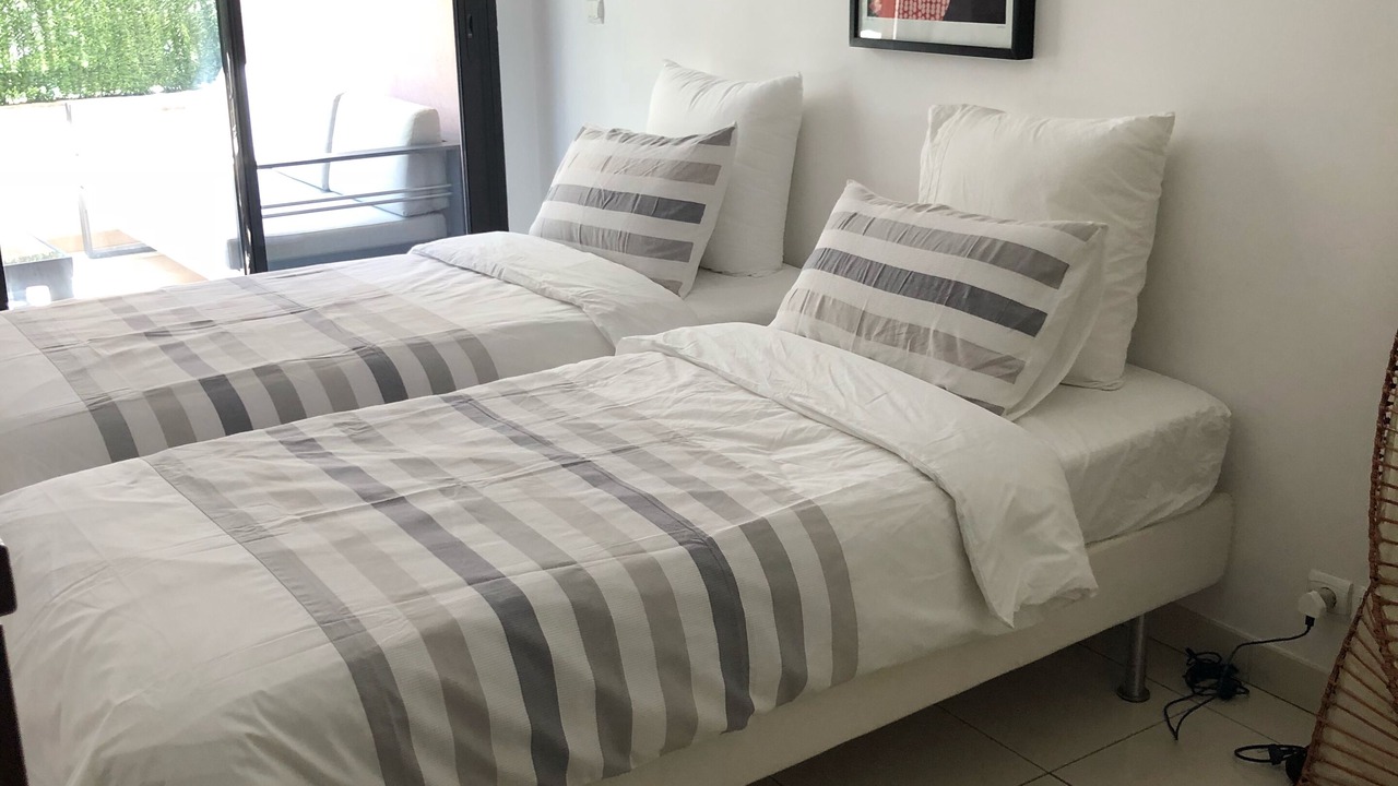Photo of Bedroom in Prado - Republique