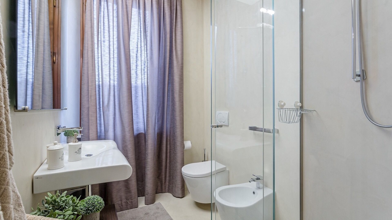 Photo of Bathroom in Lucca Historical Center