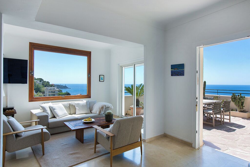 Photo of Bedroom in Mont Boron