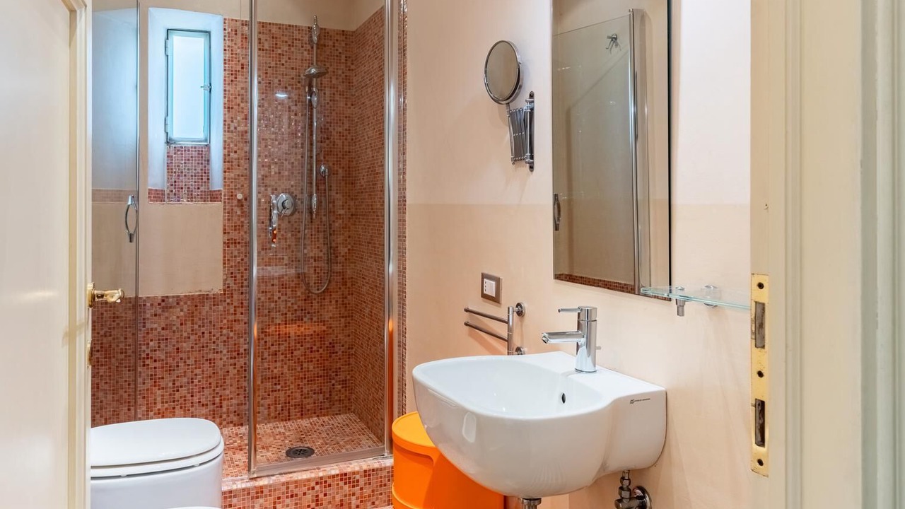Photo of Bathroom in Lucca Historical Center