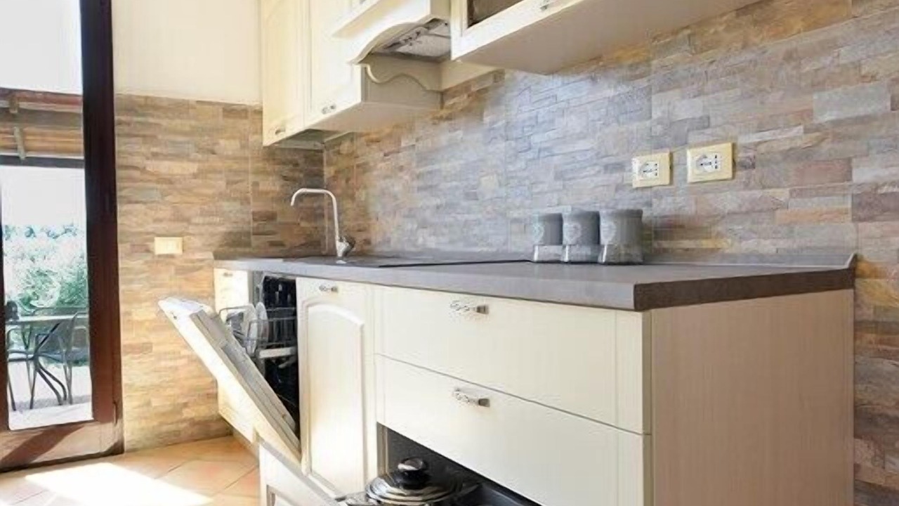 Photo of Kitchen in Casale Marittimo