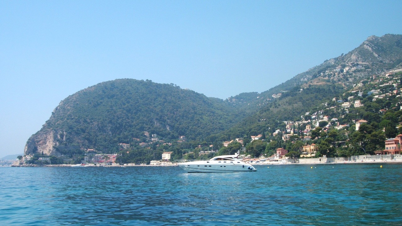 Photo of Others in Eze