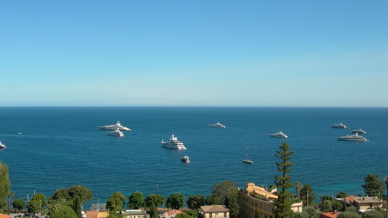 Photo of Others in Eze