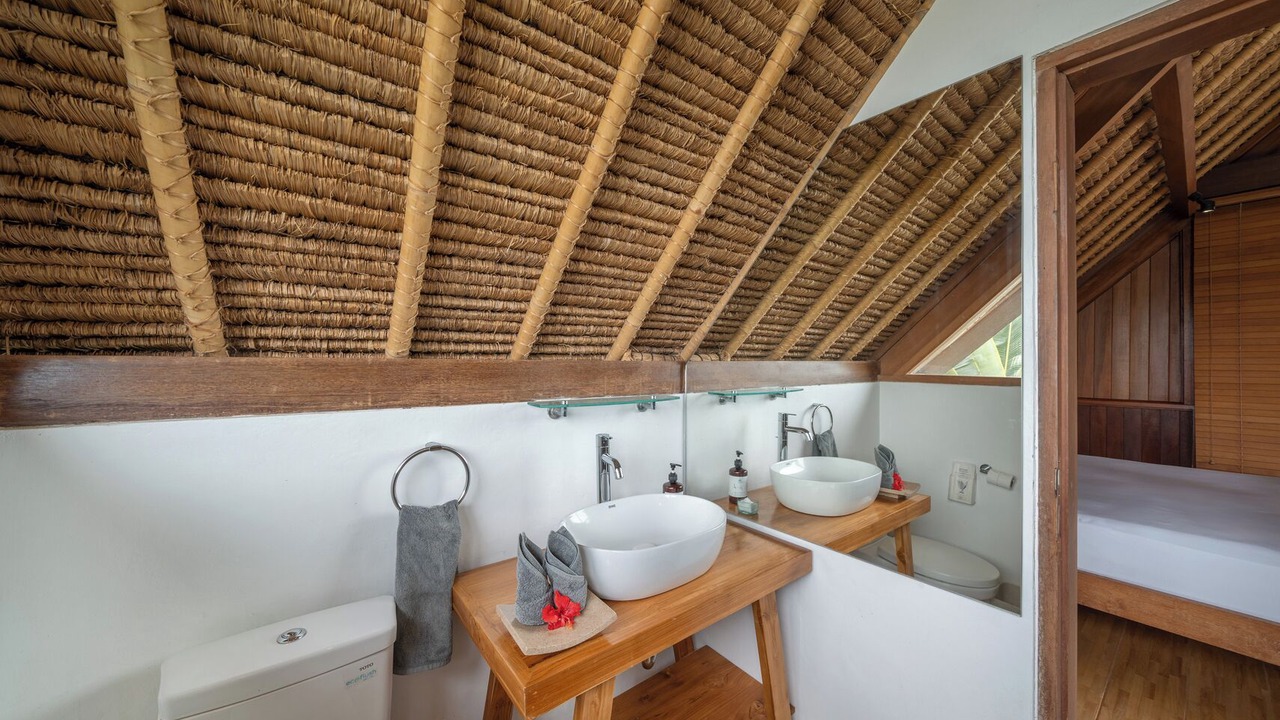 Photo of Bathroom in Jungut Batu