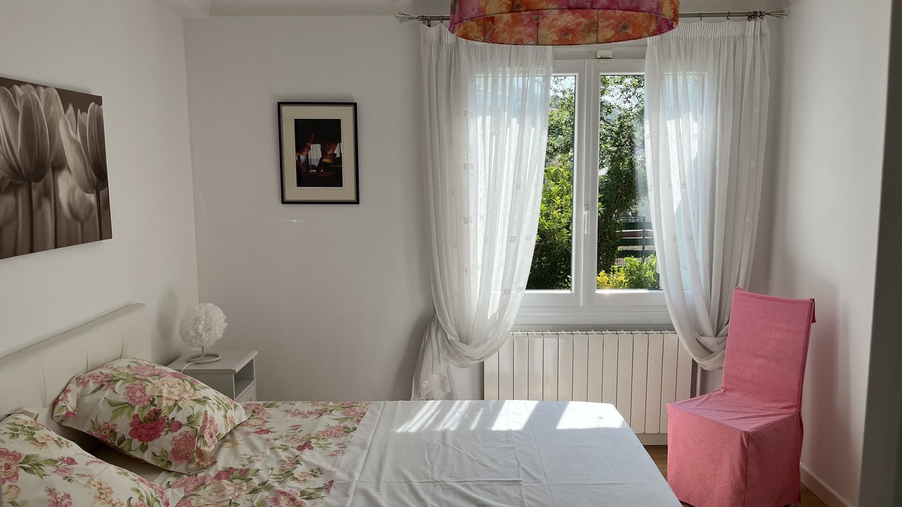 Photo of Bedroom in Falicon