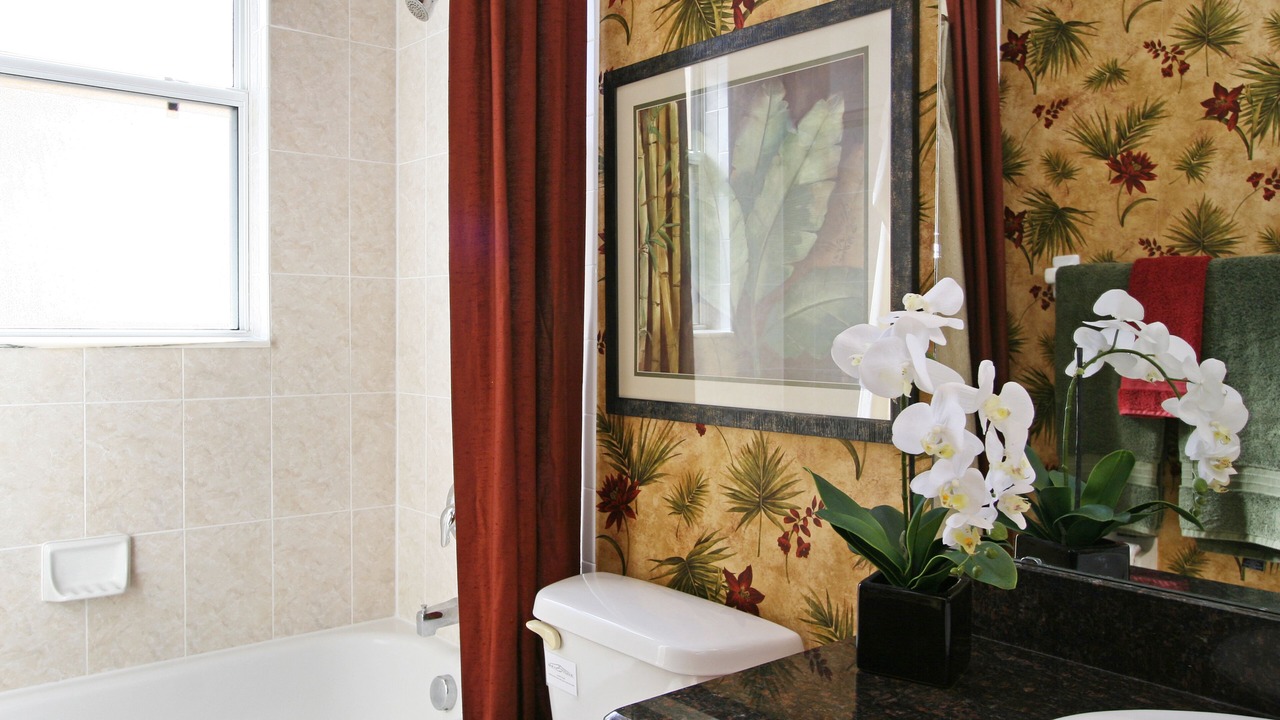 Photo of Bathroom in Crystal Cove
