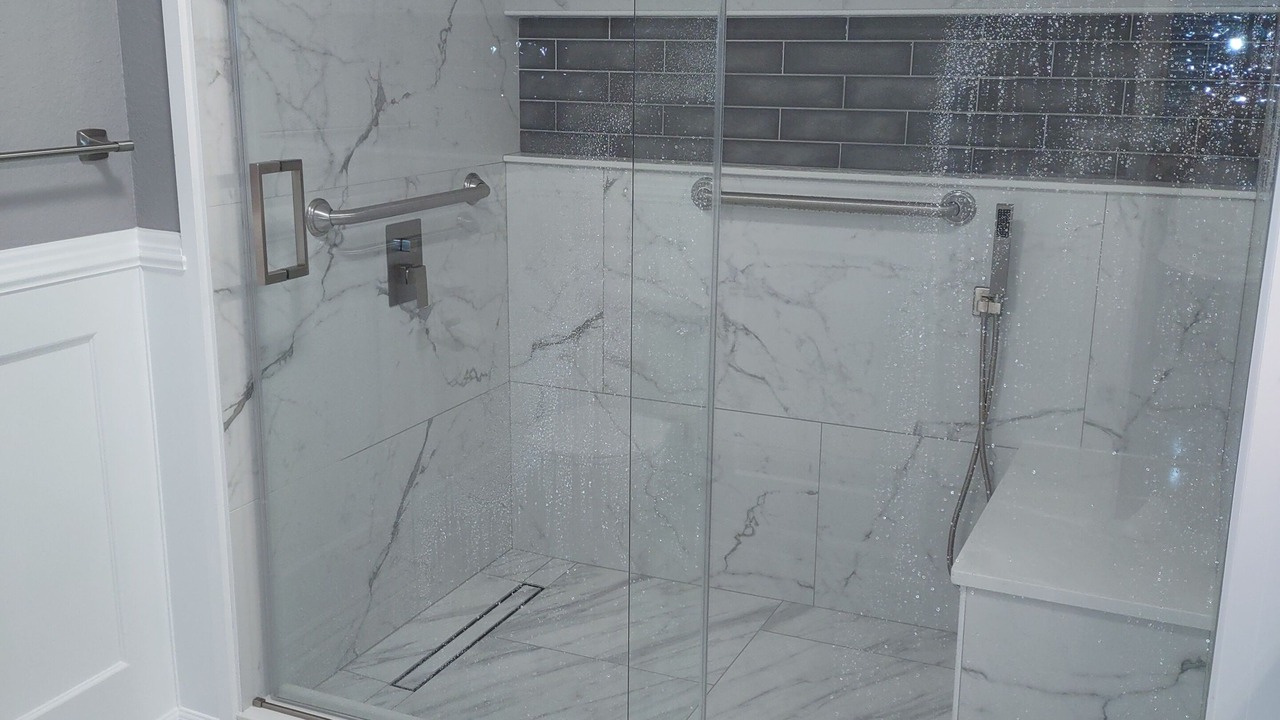 Photo of Bathroom in Venetian Bay Villages
