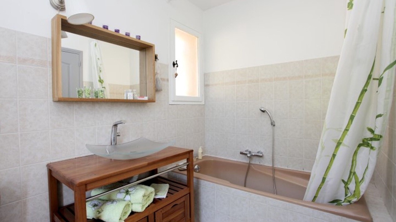 Photo of Bathroom in Mandelieu-La-Napoule