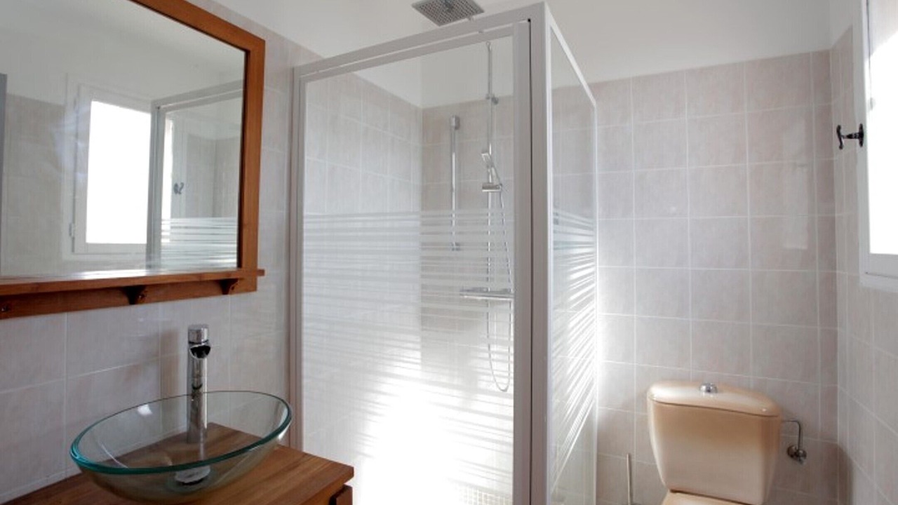 Photo of Bathroom in Mandelieu-La-Napoule