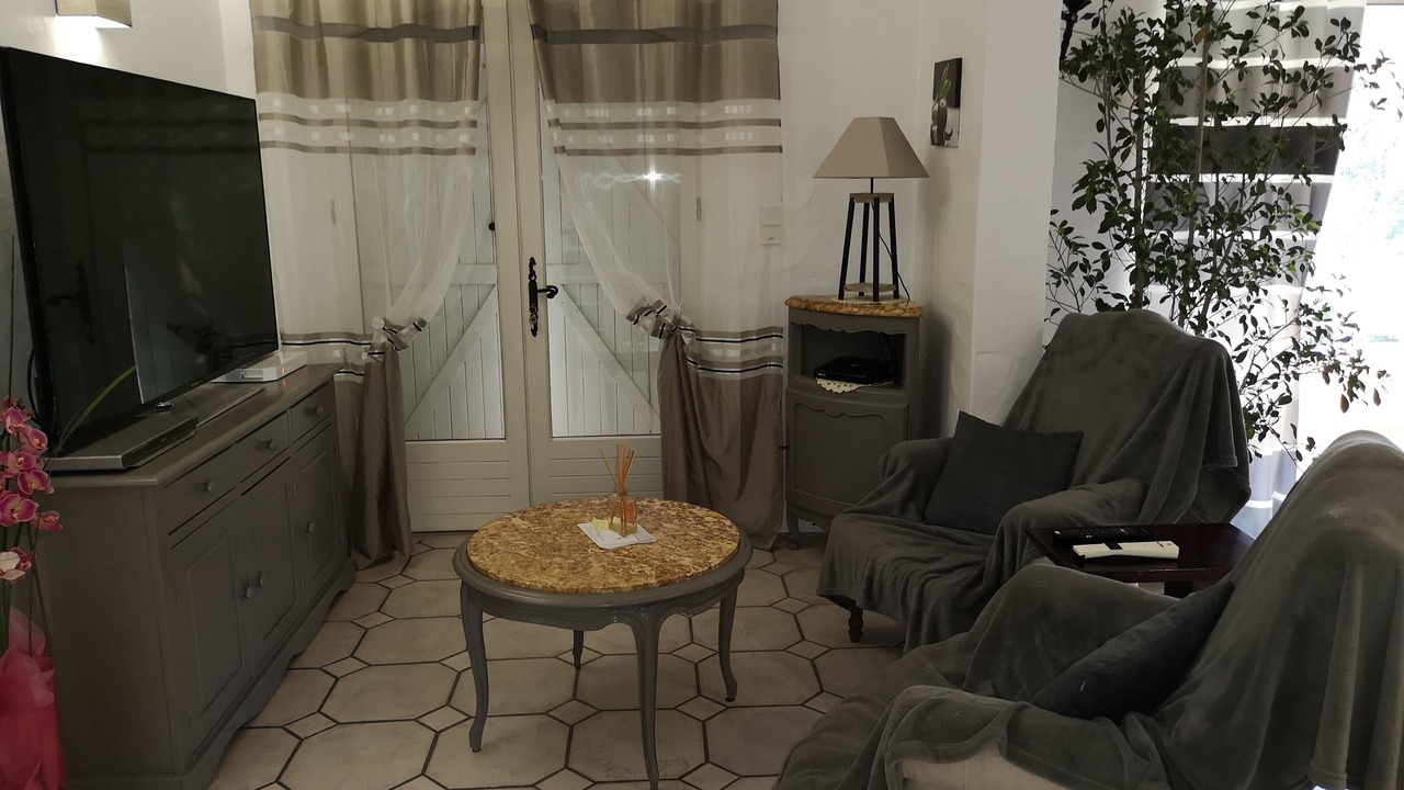 Photo of Livingroom in Bagnols-en-Foret