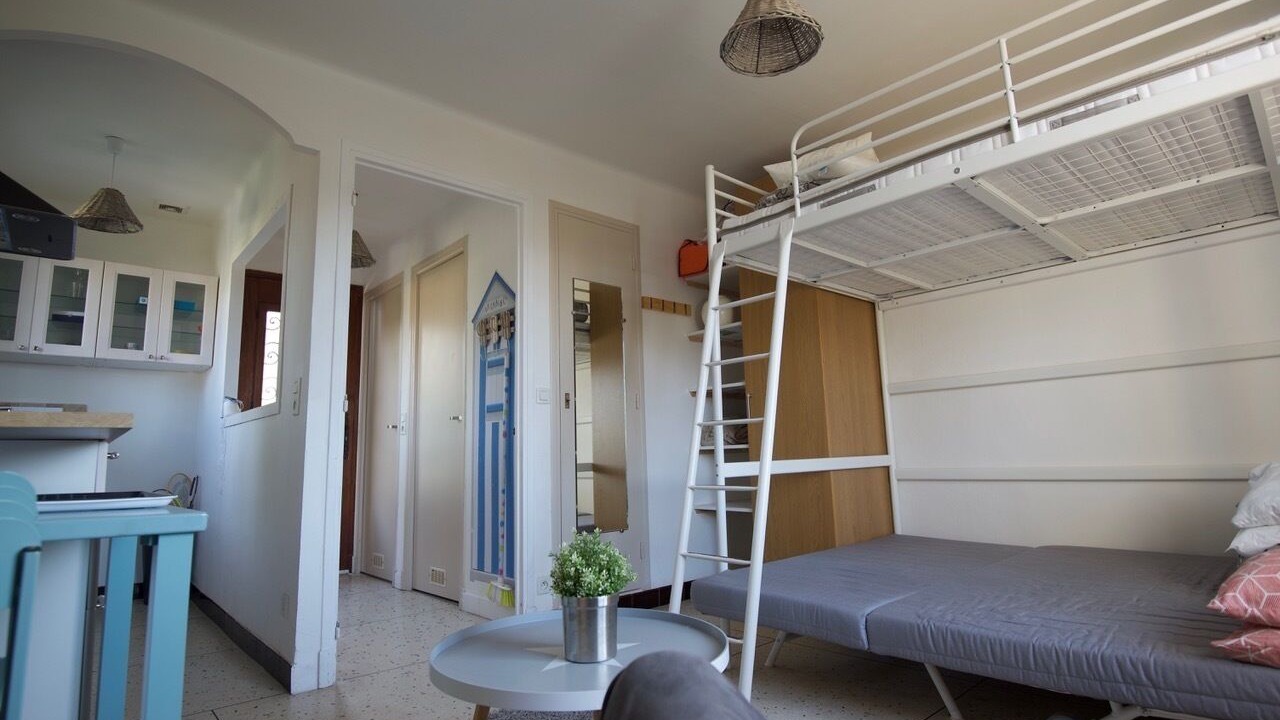 Photo of Bedroom in Saint-Raphael