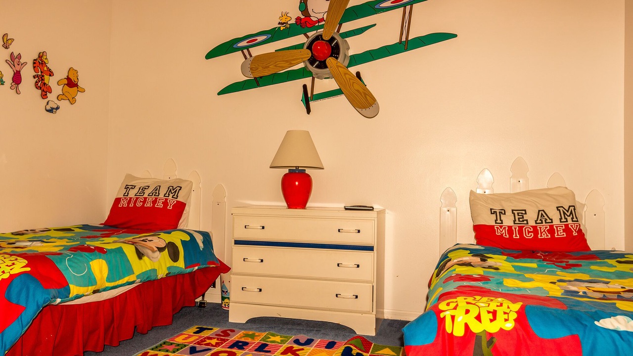 Photo of Bedroom in Sunset Lakes