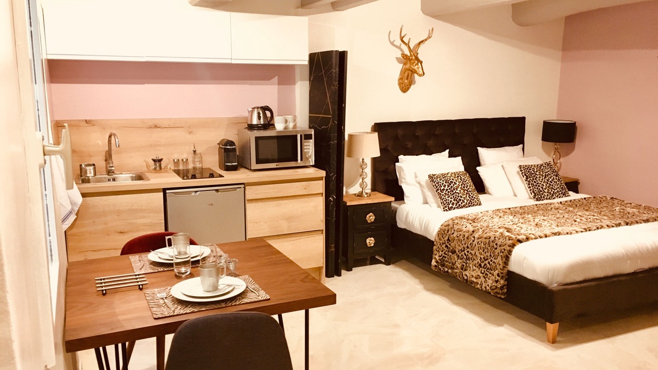 Photo of Bedroom in Antibes Old Town