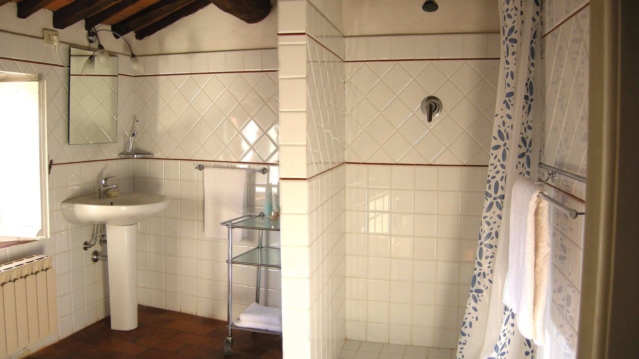 Photo of Bathroom in Villabuona