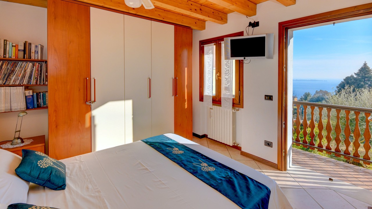 Photo of Bedroom in Morgnaga