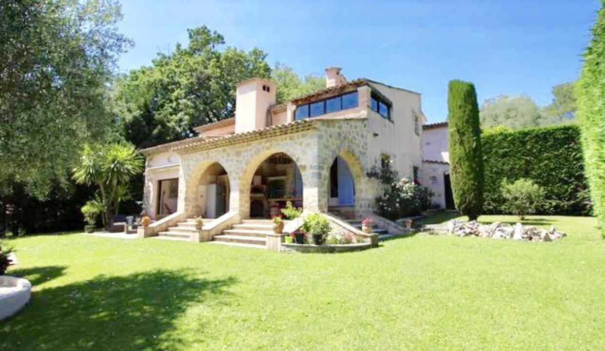 Photo of Outdoor in Le Rouret