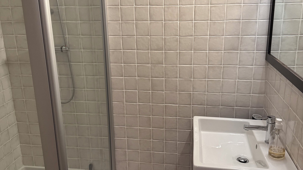 Photo of Bathroom in Bagnols-en-Foret
