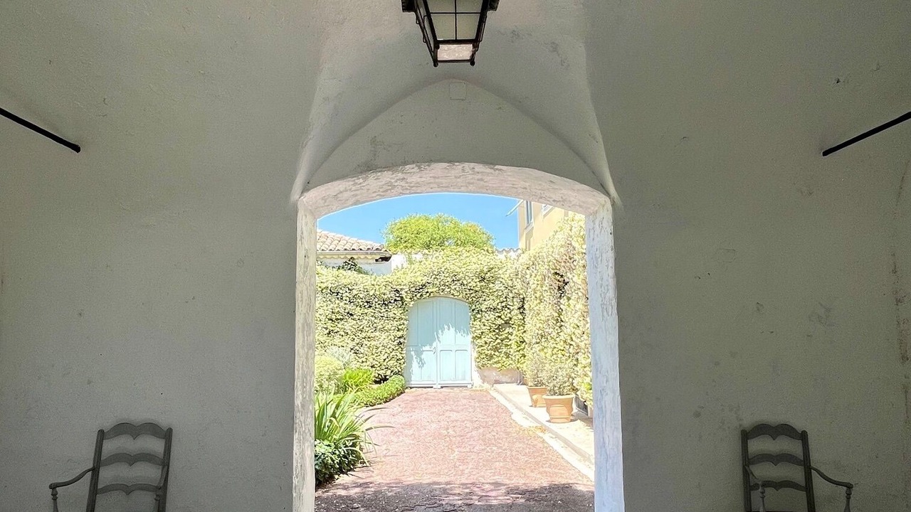 Photo of Outdoor in Gairaut