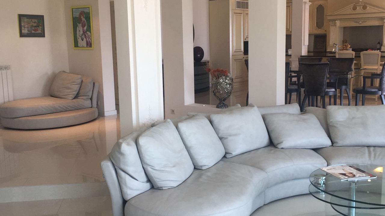 Photo of Livingroom in Cannes La Bocca