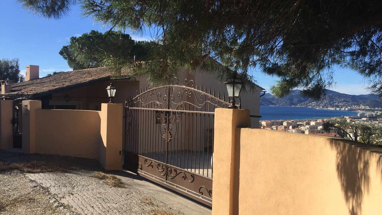 Photo of Outdoor in Cannes La Bocca