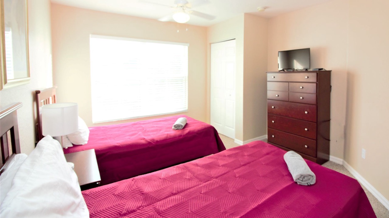 Photo of Bedroom in Venetian Bay Villages