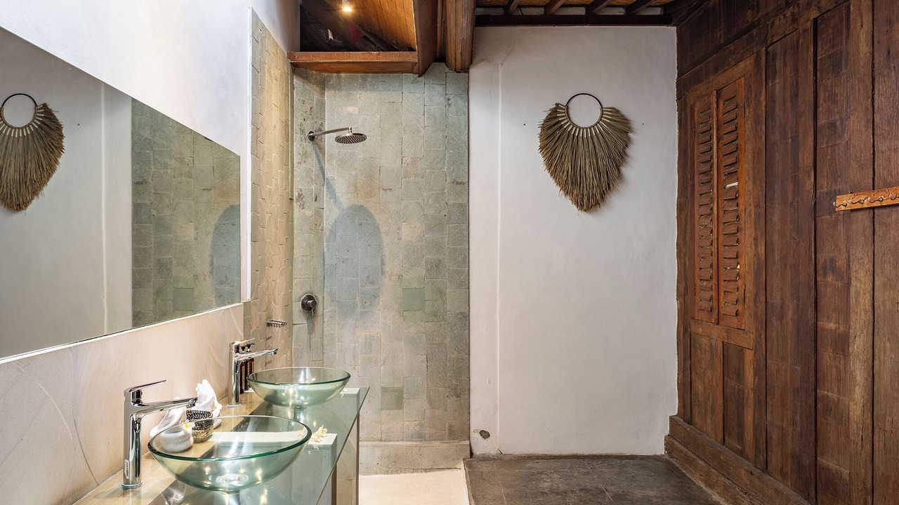 Photo of Bathroom in Batu Bolong