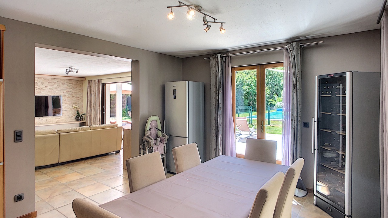 Photo of Livingroom in Saint-Paul-en-Foret