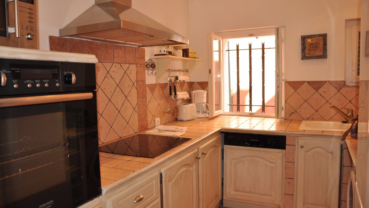 Photo of Kitchen in Saint-Tropez City Centre