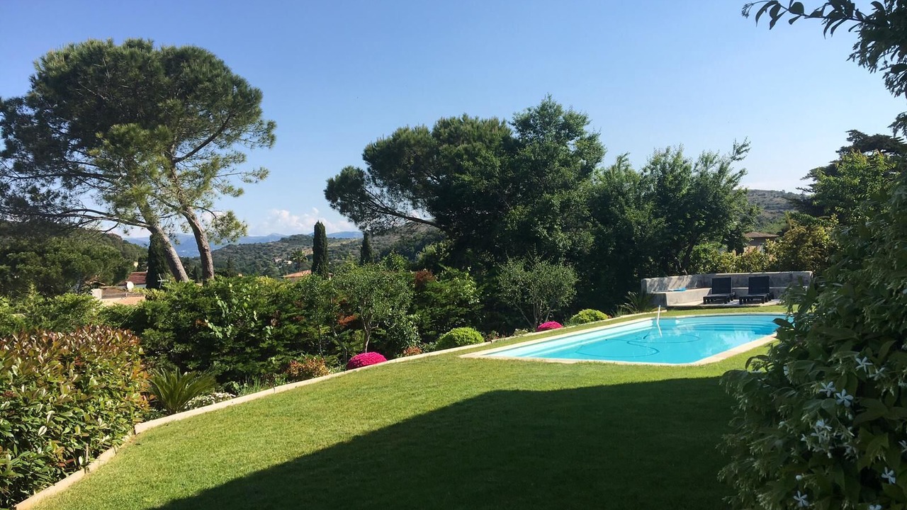 Photo of Outdoor in Biot