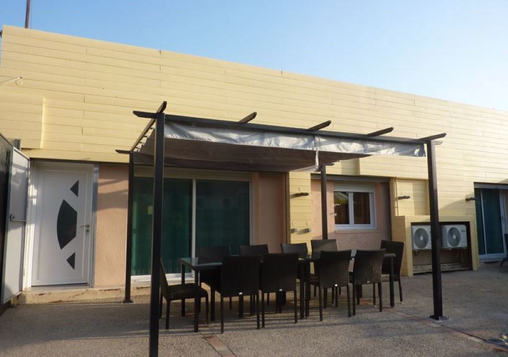 Photo of Outdoor in Antheor