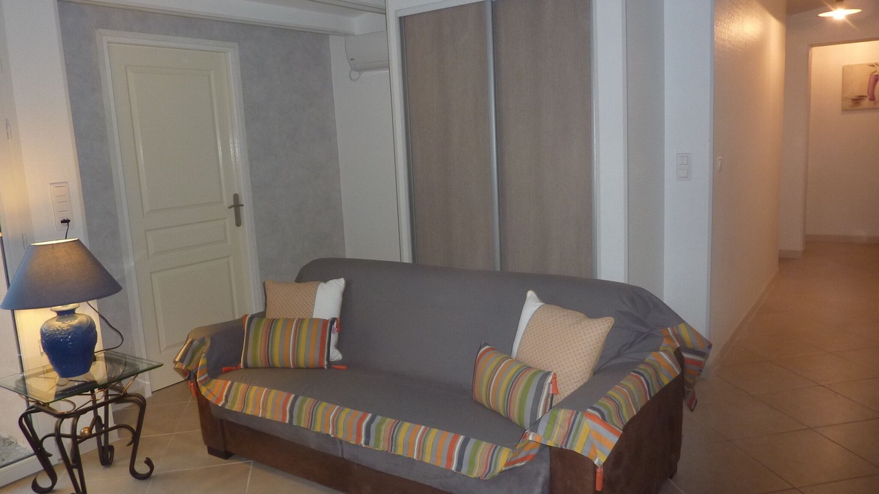 Photo of Livingroom in Antheor