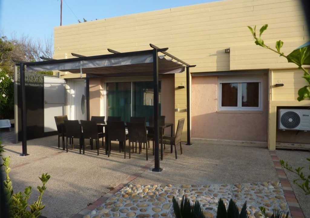 Photo of Outdoor in Antheor