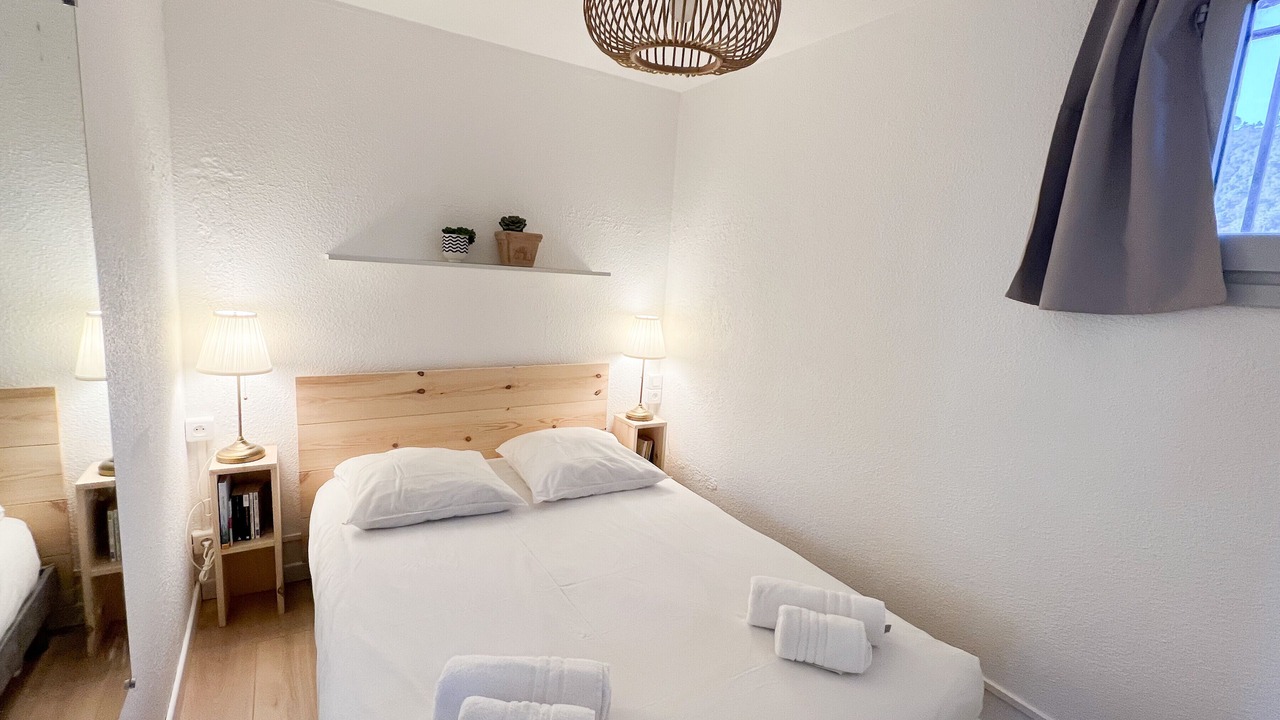 Photo of Bedroom in Theoule-Superieur