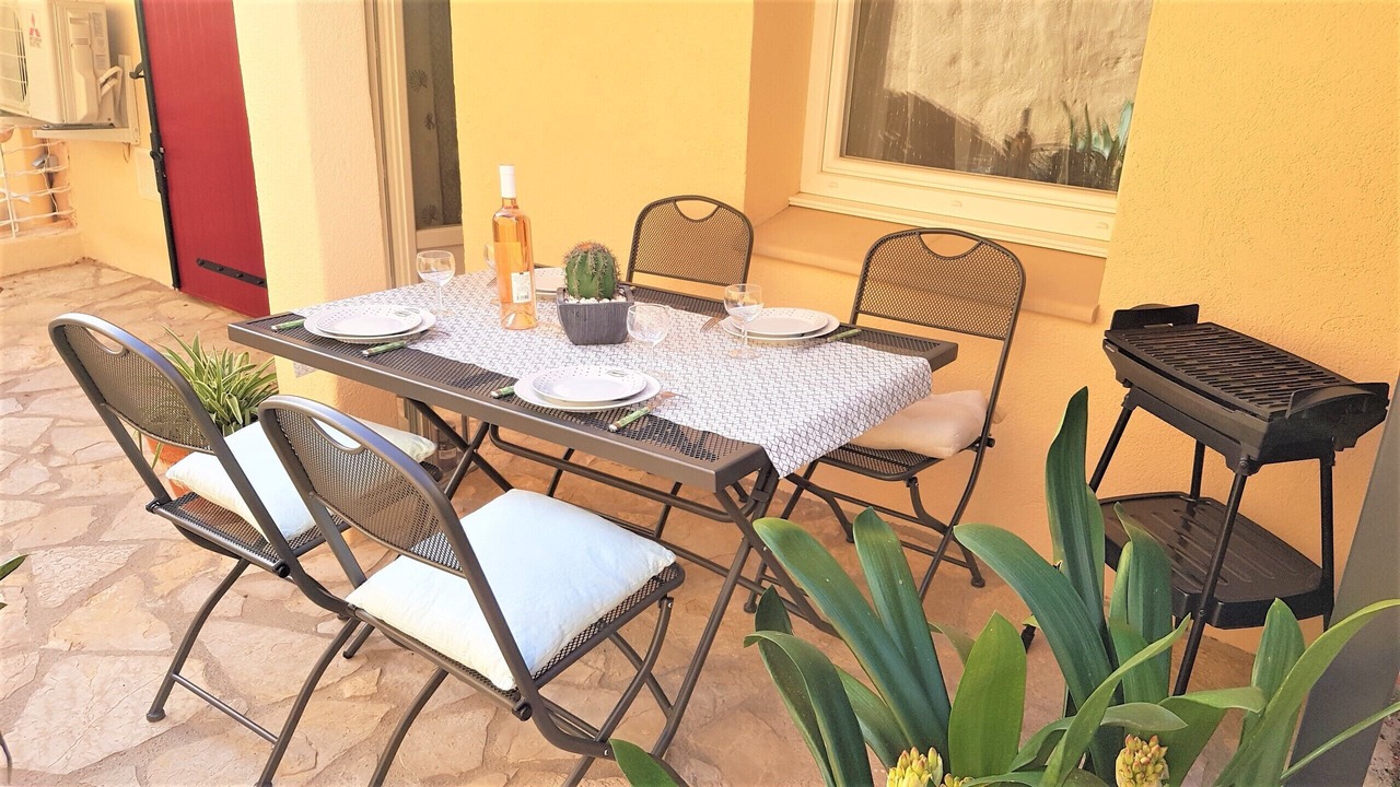 Photo of Outdoor in Sainte-Maxime City Centre