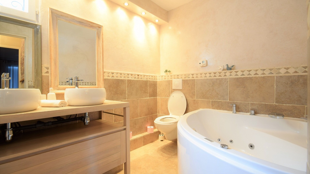 Photo of Bathroom in La Bouverie