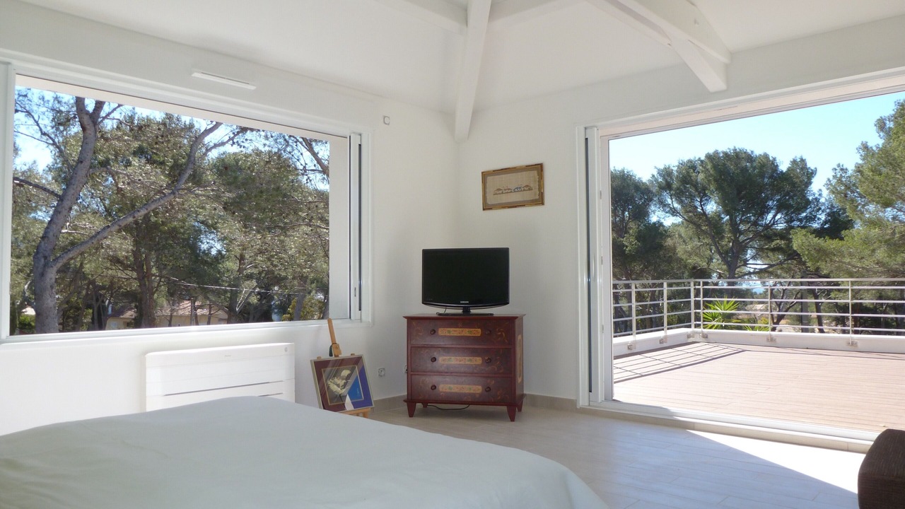 Photo of Bedroom in Boulouris-sur-Mer