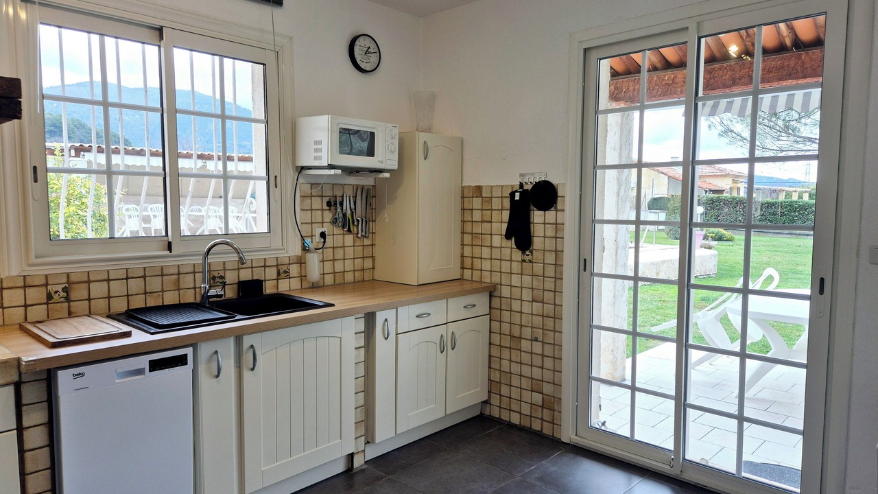 Photo of Kitchen in Saint-Martin-du-Var