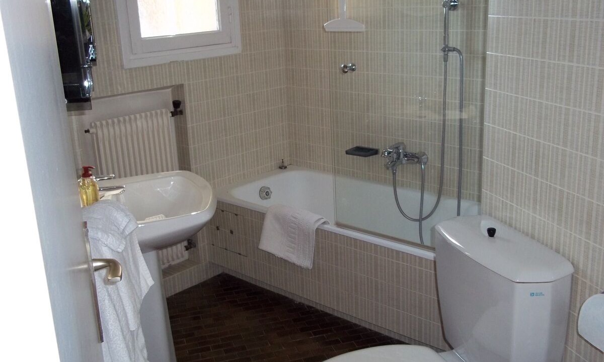 Photo of Bathroom in Le Cannet