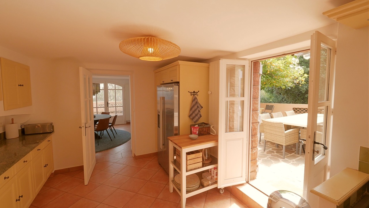 Photo of Outdoor in Espero-Pax