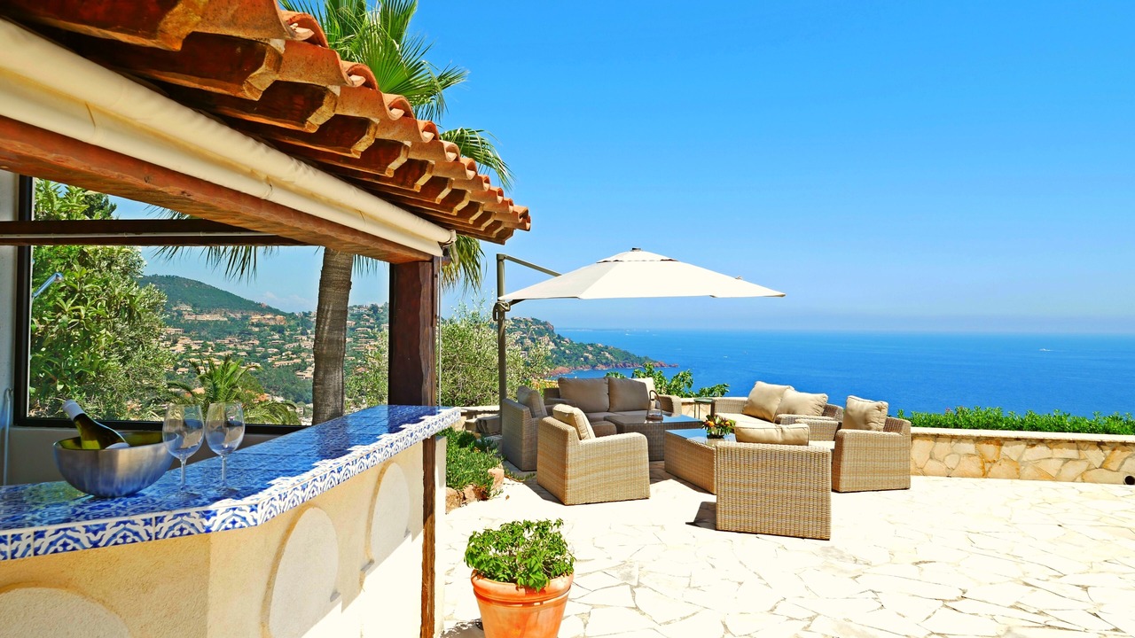 Photo of Outdoor in Espero-Pax