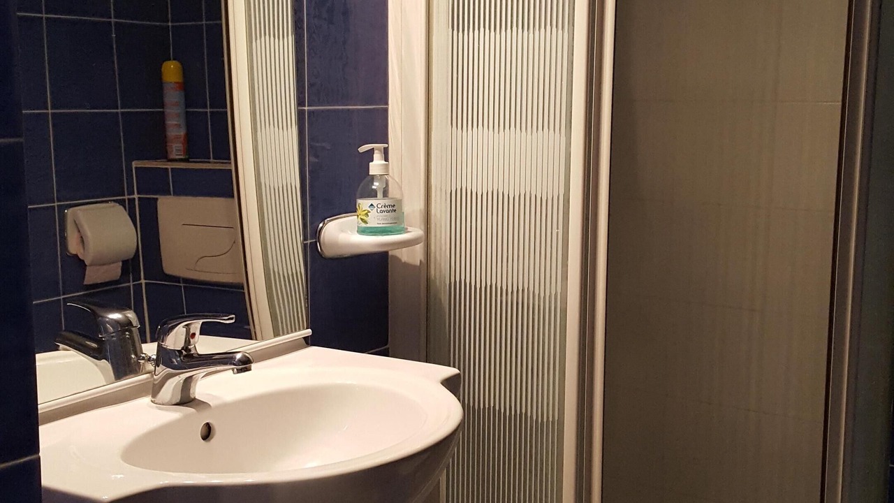 Photo of Bathroom in Boulouris-sur-Mer