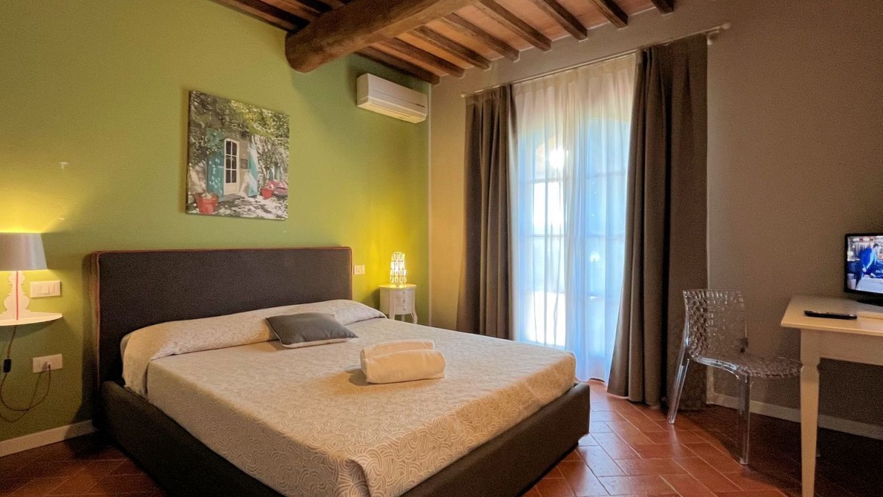 Photo of Bedroom in Lajatico