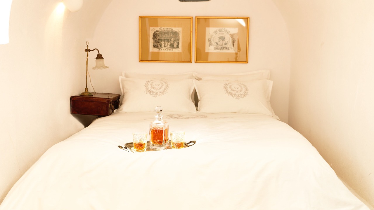 Photo of Bedroom in Oia