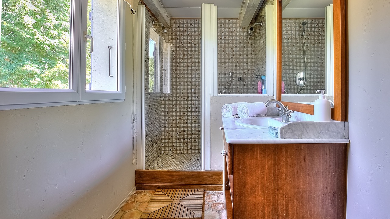 Photo of Bathroom in La Roquette-sur-Siagne