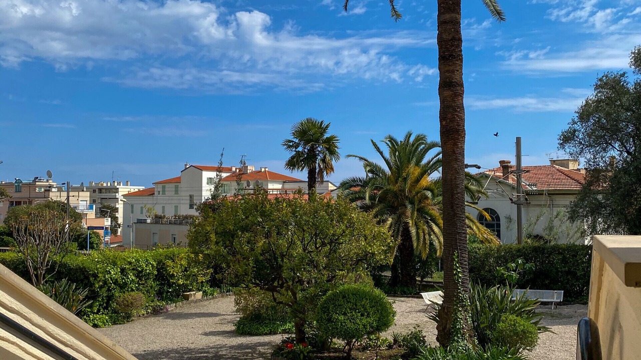 Photo of Others in Menton