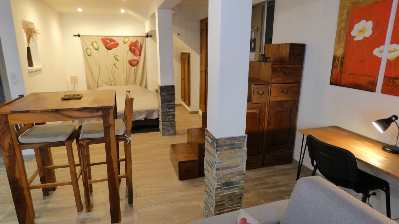 Photo of Bedroom in Antibes Old Town