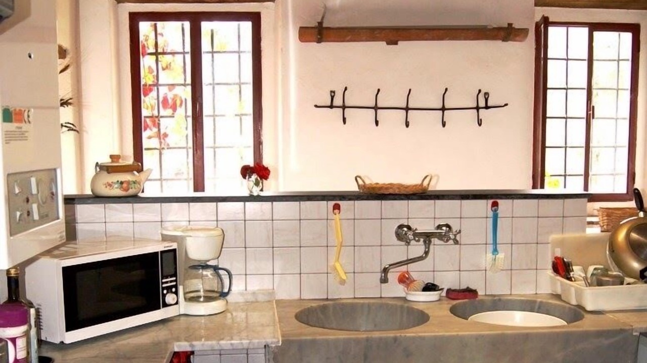 Photo of Kitchen in Buti